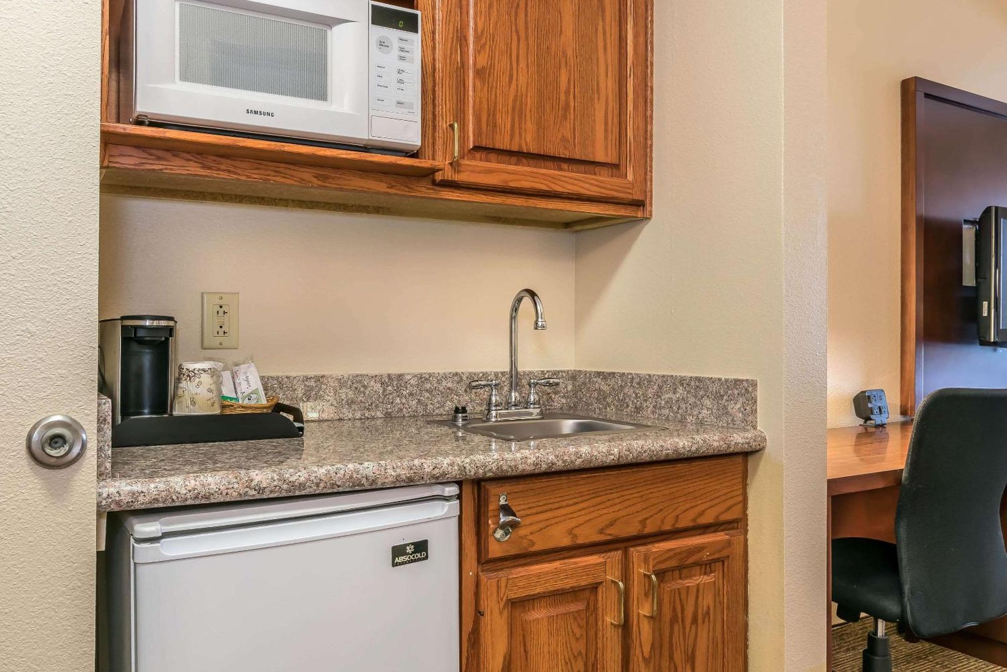 Comfort Suites Springfield Zewnętrze zdjęcie